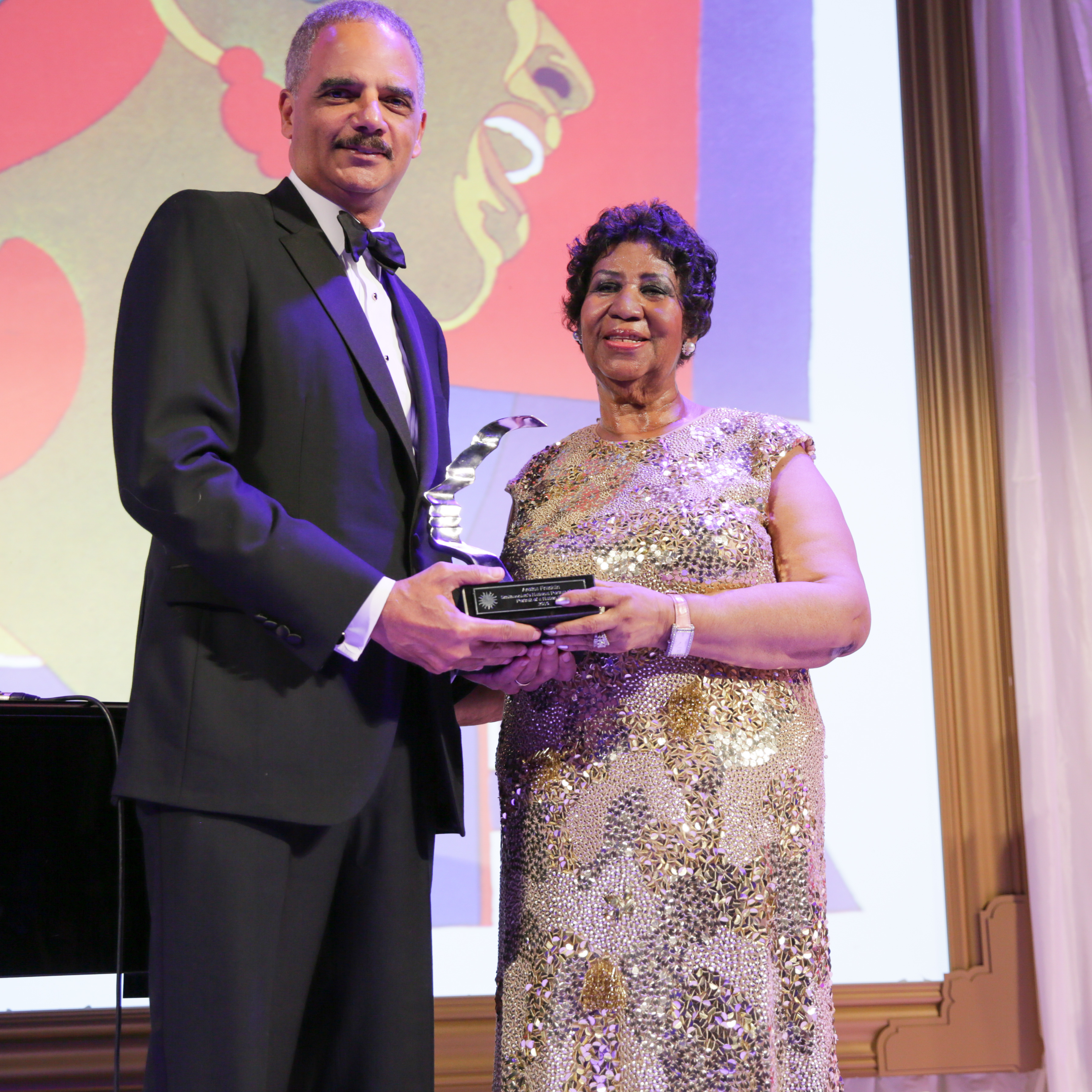 Aretha Franklin with Award, 2015